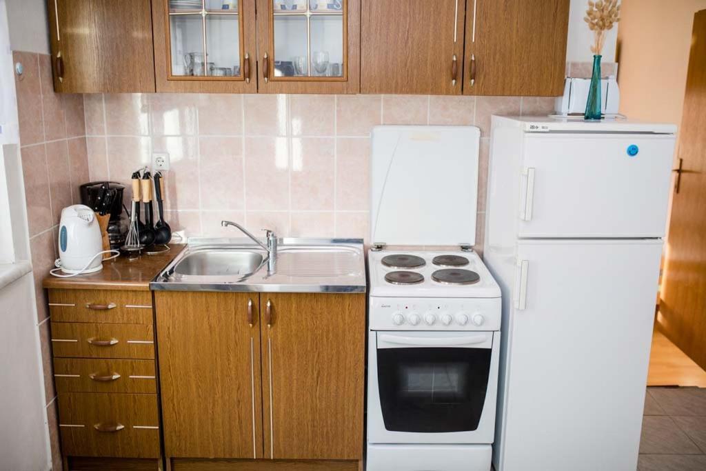 Apartmani Luka Banjol المظهر الخارجي الصورة