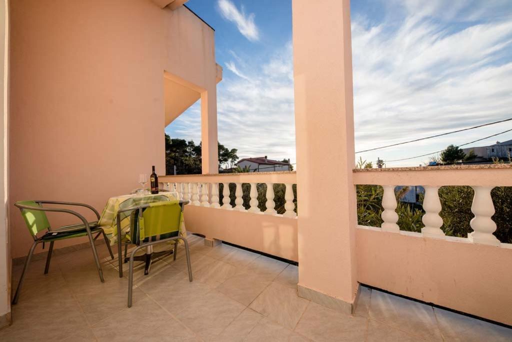 Apartmani Luka Banjol المظهر الخارجي الصورة