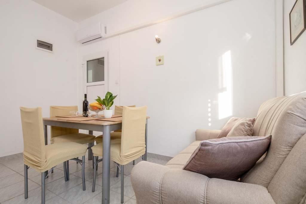 Apartmani Luka Banjol المظهر الخارجي الصورة