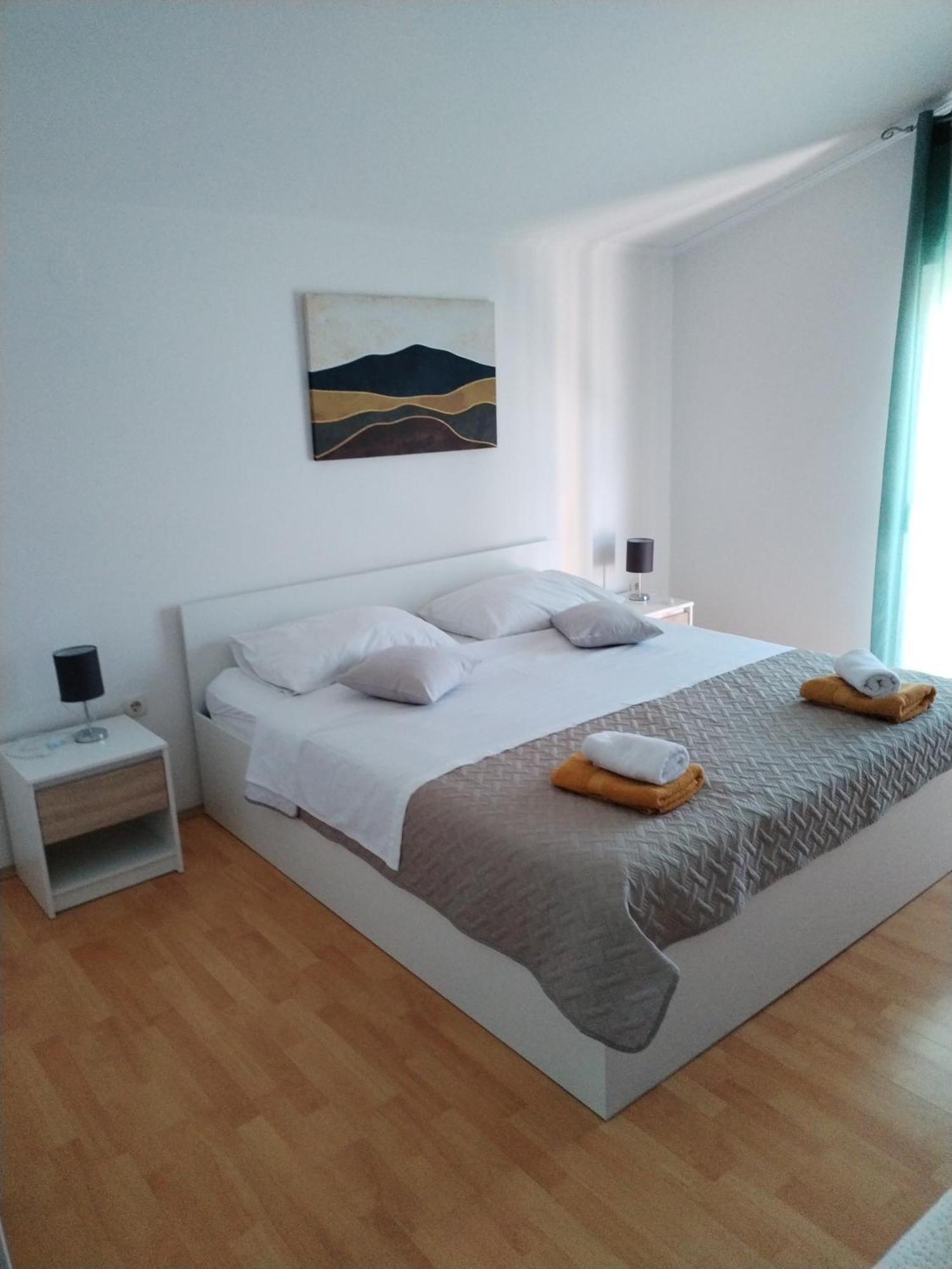 Apartmani Luka Banjol الغرفة الصورة