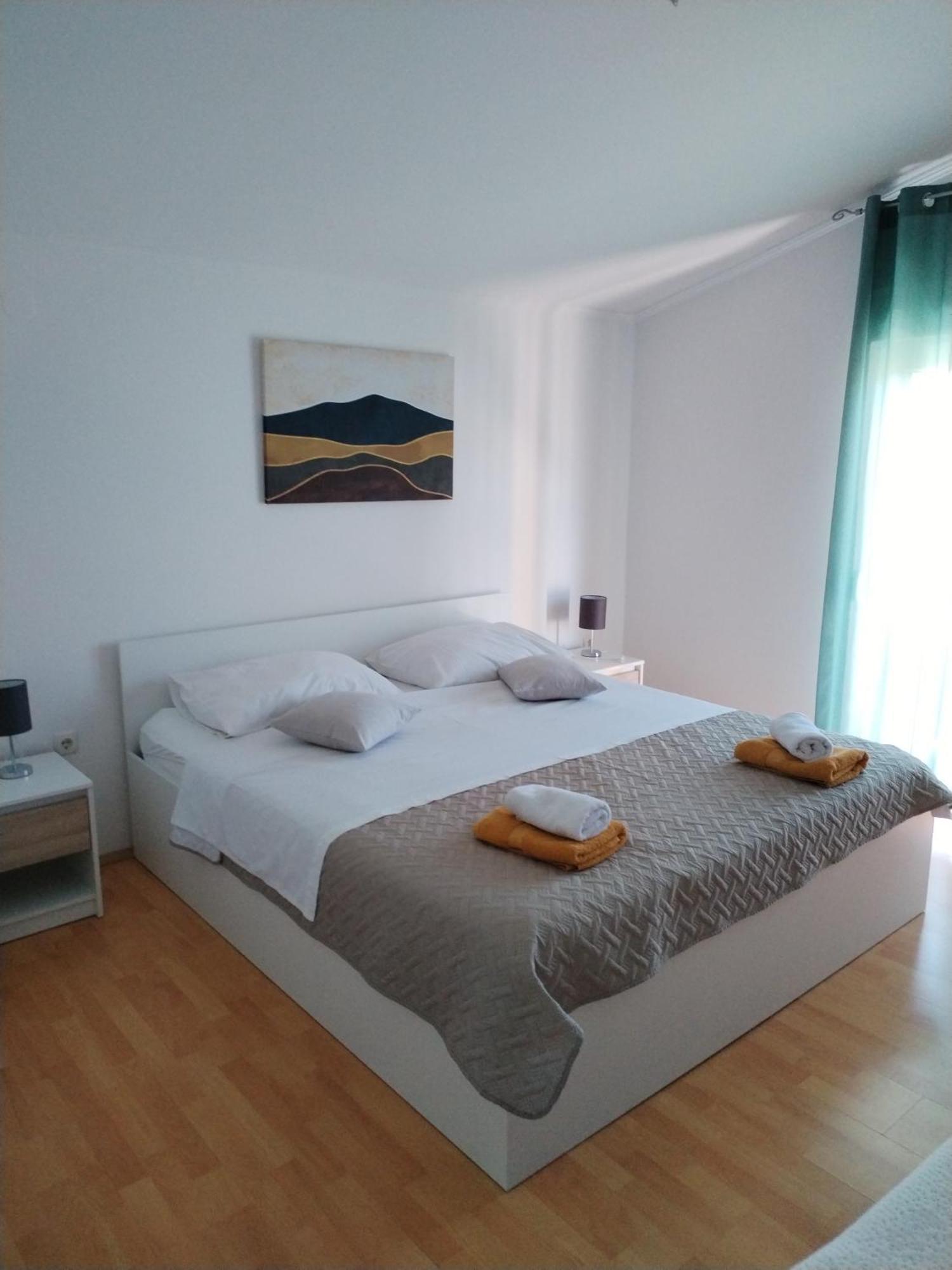 Apartmani Luka Banjol الغرفة الصورة
